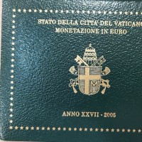 Vaticano 2005: serie euro 8 pezzi in confezione originale zecca