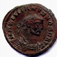 Massimiano Ercole (286-310 d.C.): follis "GENIO POPVLI ROMANI" zecca di Londra, coniato quando era cesare (R.I.C.,VI#15b)