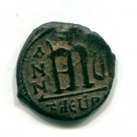 Focas (602-610 d.C.): follis con la moglie Leontia, zecca di Theoupolis=Antiochia (Sear#671)