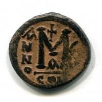 Giustino II (565-578 d.C): follis con Sophia , zecca di Costantinopoli, anno 6° (Sear#360), grammi 12.23