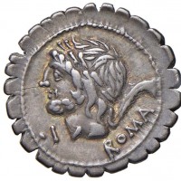 Memmia, L.Memmius Galeria (106 a.C.): denario serrato (Crawford#313/1), grammi 3.86, Tondello molto largo ed ottimamente centrato, delicata patina iridescente. Raro in questa qualità
