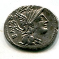 Sentia, L. Sentius (100-91 a.C.): denario, 3,89g (Syd #600)