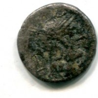 Julia, Sextus J. Caisar (129 a.C.): denario 3,48g (RRC #258/1)