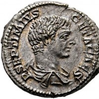 Geta (209-211 d.C.): denario, coniato da Cesare (200-202) "PONTIF COS" (RIC#34b; RSC#104), grammi 3.56. Bellissima patina iridescente