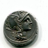 Manlia, T. Manlius Mancinus, A. Claudius Pulcher Q. Urbinus (111-110 a.C.): denario (Crawford#299)