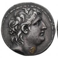 Regno Seleucide, Antioco VII Evergete (138-129 sec. a.C.): tetradracma, zecca di Antiochia (Seleucid Coins#2061.1o), grammi 16.36, mm 30